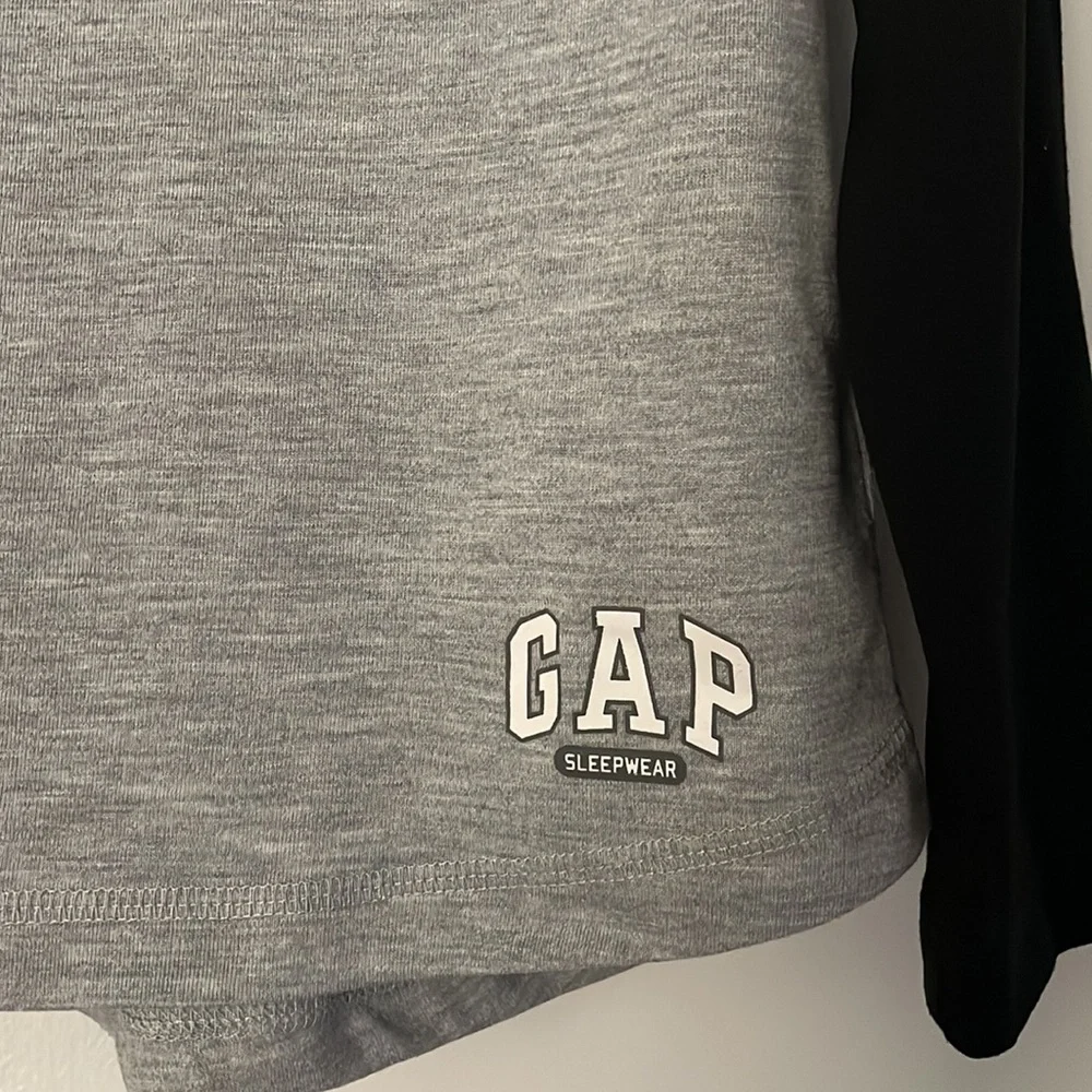 GAP  Pj  Boys  Top.